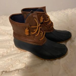sperry duck boots